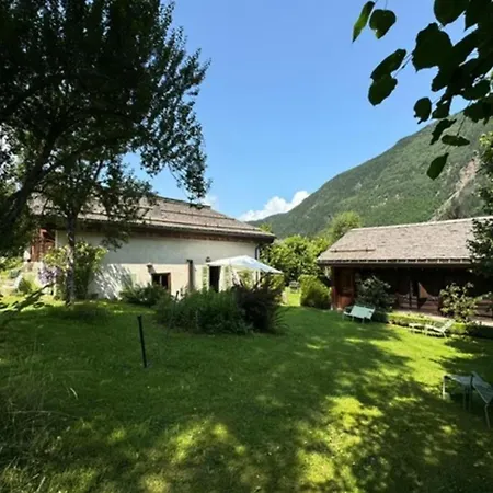 Authentic With Large Garden Les Houches