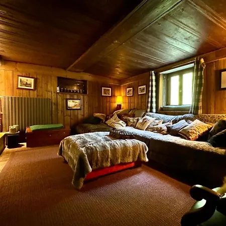 Authentic With Large Garden Holiday home Les Houches