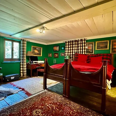 Holiday home Authentic With Large Garden Les Houches