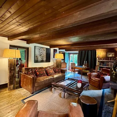 Authentic With Large Garden Holiday home